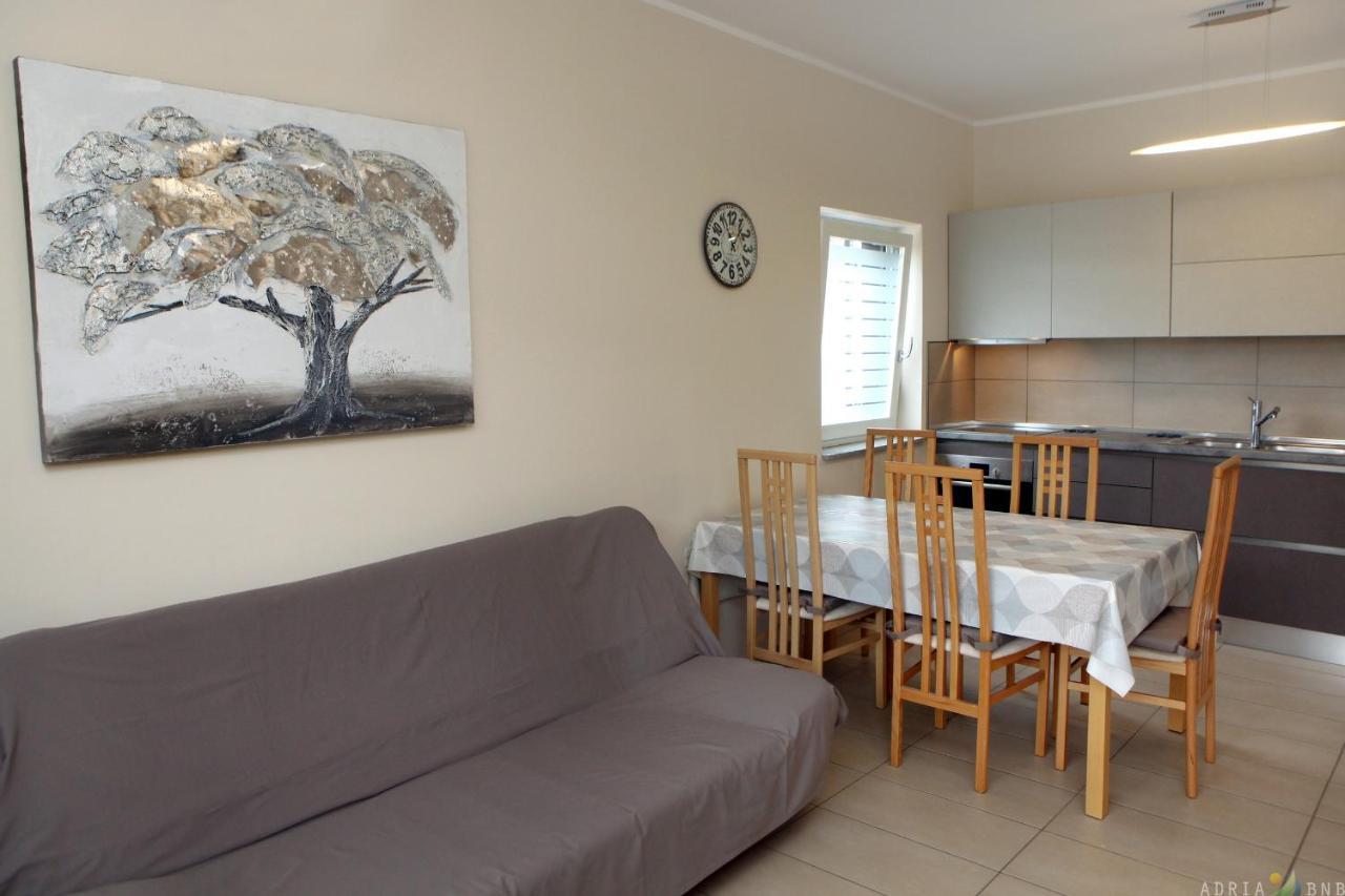 Spacious Izola Apartment Sl Luaran gambar