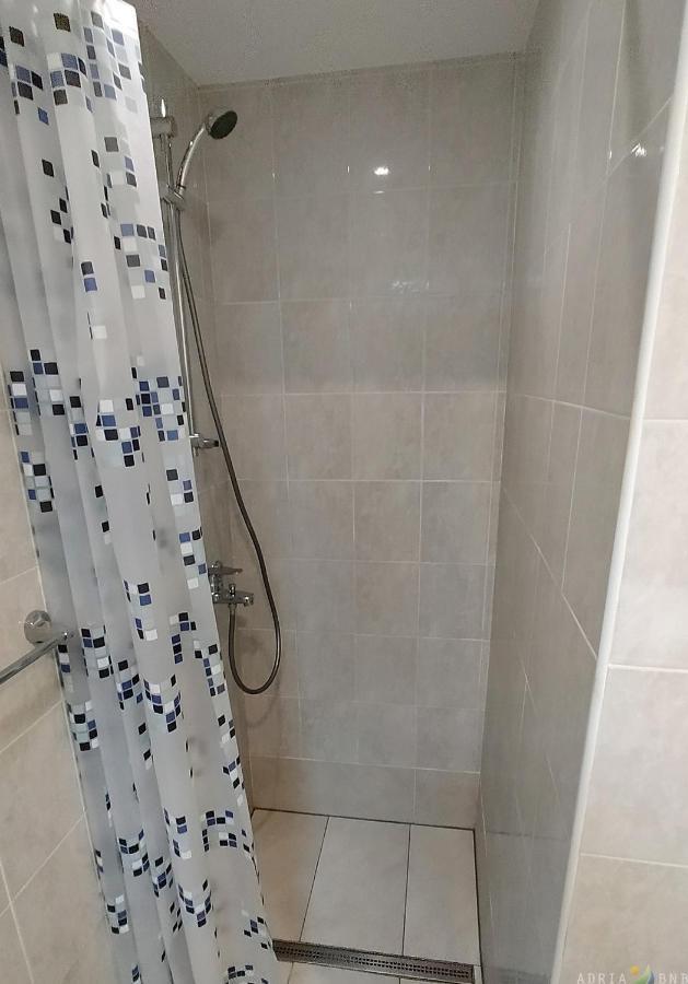 Spacious Izola Apartment Sl Luaran gambar