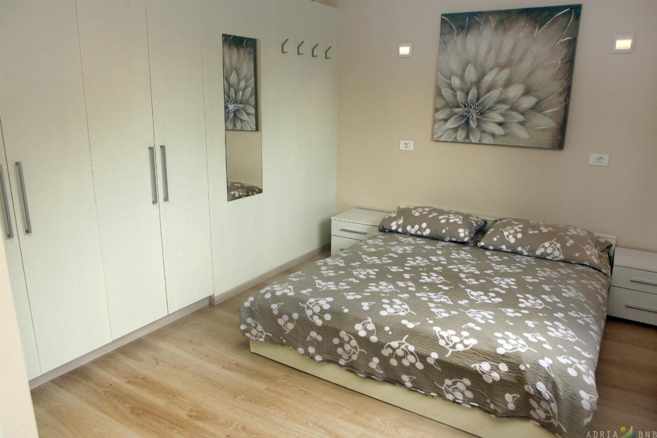 Spacious Izola Apartment Sl Luaran gambar