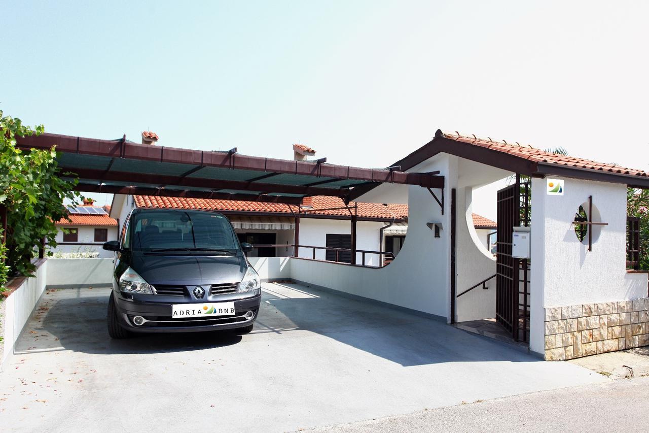 Spacious Izola Apartment Sl Luaran gambar