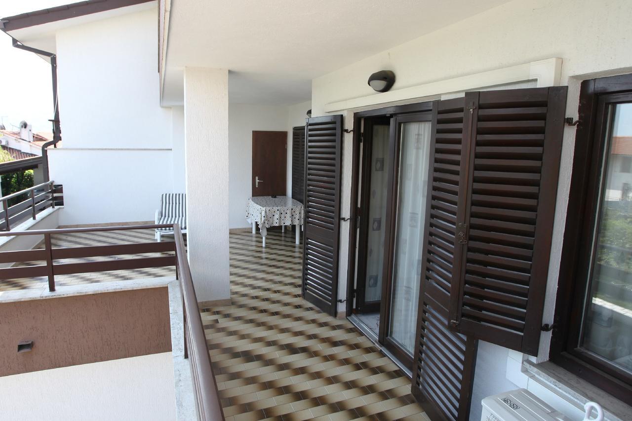 Spacious Izola Apartment Sl Luaran gambar