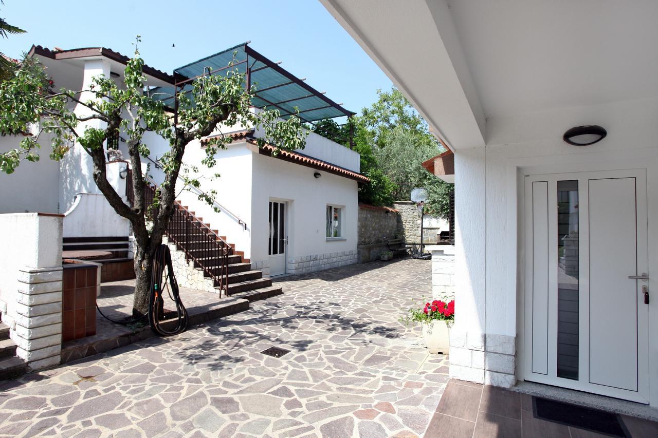 Spacious Izola Apartment Sl Luaran gambar