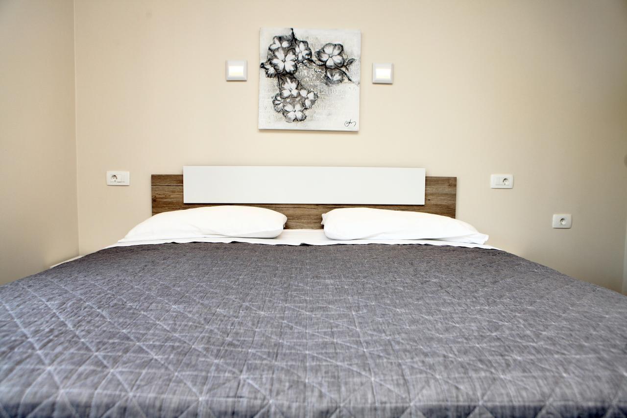 Spacious Izola Apartment Sl Luaran gambar